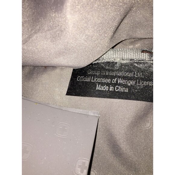 Swissgear Wenger Brown Travel Duffel Bag With Multiple Compartments & Adjustable - Picture 5 of 5